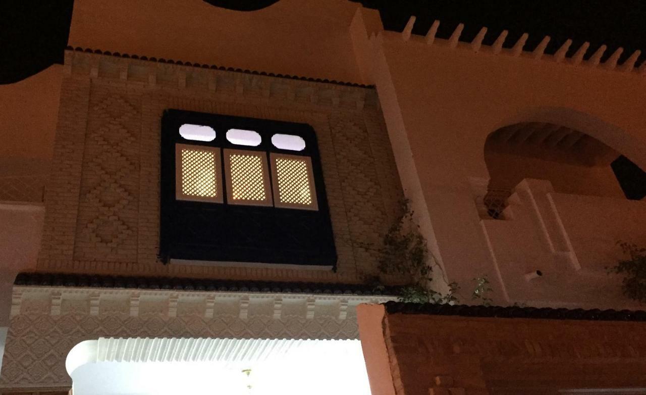 Dar Ezzahra Tozeur Exterior foto